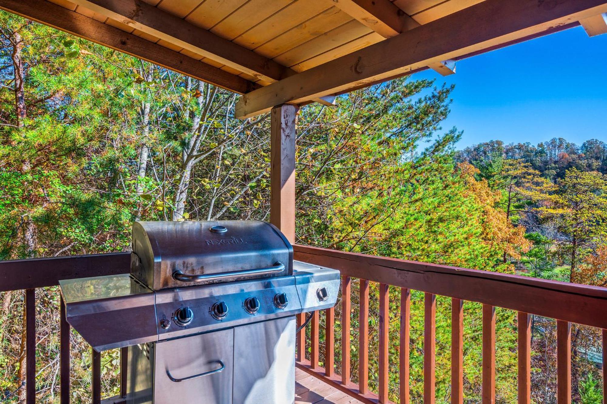 Bearfoot Pines - True Log Cabin - Wi-Fi, Hot Tub, Fishing, Deck With Views! - Mins To Pf Sevierville Esterno foto